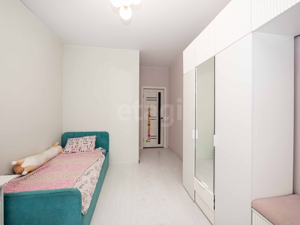 
  Продается 2-комн. квартира 77 м², в ЖК Красный проспект, дом 4. Фото 16.