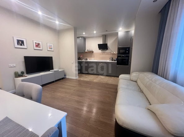 
  Продается 3-комн. квартира 74.1 м². Фото 1.