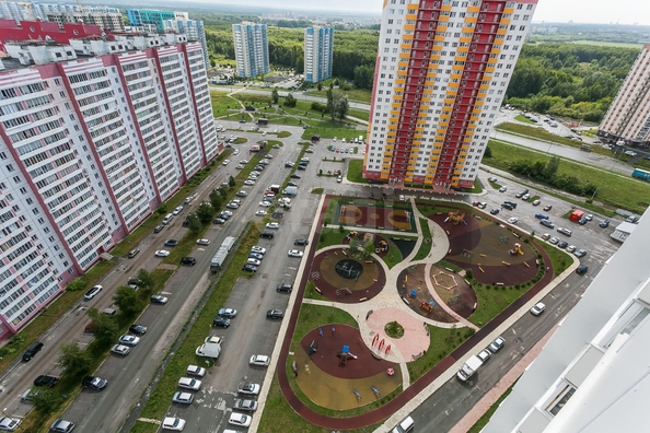
  Продается 3-комн. квартира 72.7 м², в ЖК Матрешкин двор, 105, дом 1, сек 2. Фото 6.