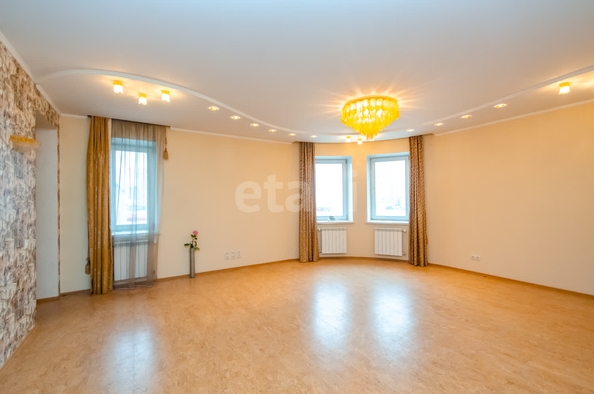 
  Продается 3-комн. квартира 96 м². Фото 1.