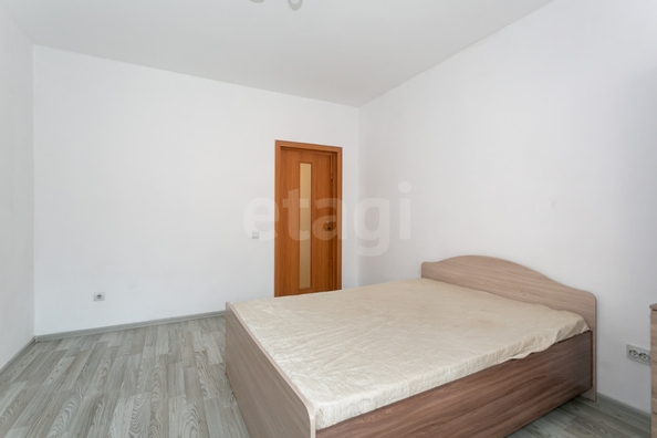 
  Продается 2-комн. квартира 44 м², в ЖК Радужный каскад, б/с 19. Фото 12.