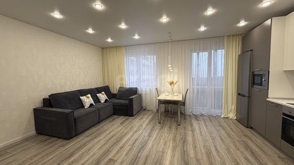 
  Продается 2-комн. квартира 57 м², в ЖК Сосны, б/с 4,3. Фото 6.