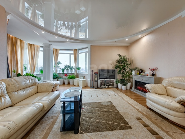 
  Продается 3-комн. квартира 131.8 м². Фото 7.
