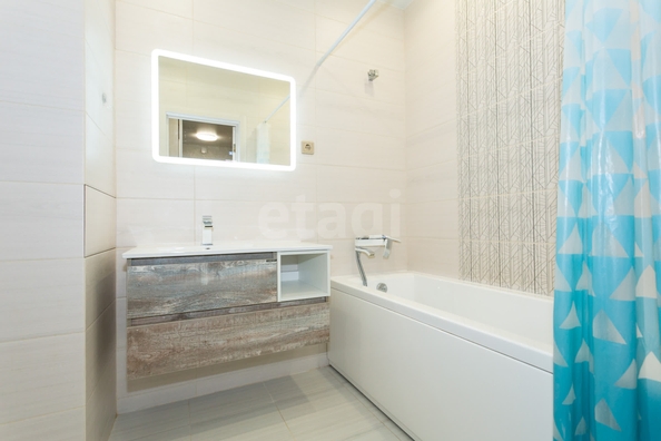 
  Продается 3-комн. квартира 72.8 м², в ЖК На Серафимовича, дом 1. Фото 26.