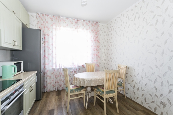 
  Продается 2-комн. квартира 60.2 м², в ЖК Немировича-Данченко,  дом 2. Фото 12.