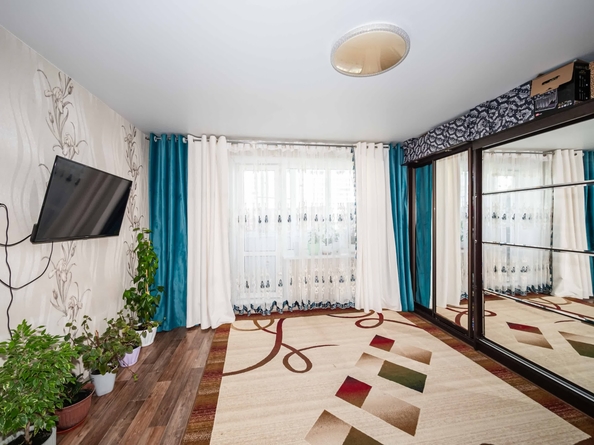 
  Продается 3-комн. квартира 87 м². Фото 1.