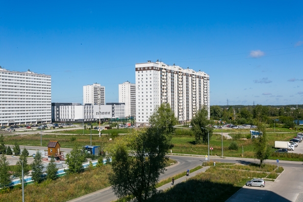 
  Продается 1-комн. квартира 37.7 м², в ЖК Радуга Сибири, дом 9. Фото 9.