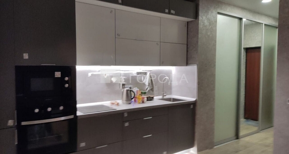 
  Продается 2-комн. квартира 58.2 м², в ЖК Весенний, Заречная 5 очередь дом 3. Фото 6.