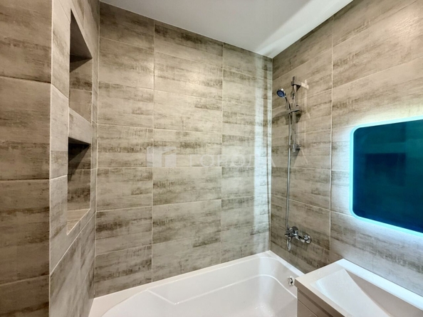 
  Продается 2-комн. квартира 40 м², в ЖК Астон. Геометрия, дом 3. Фото 9.