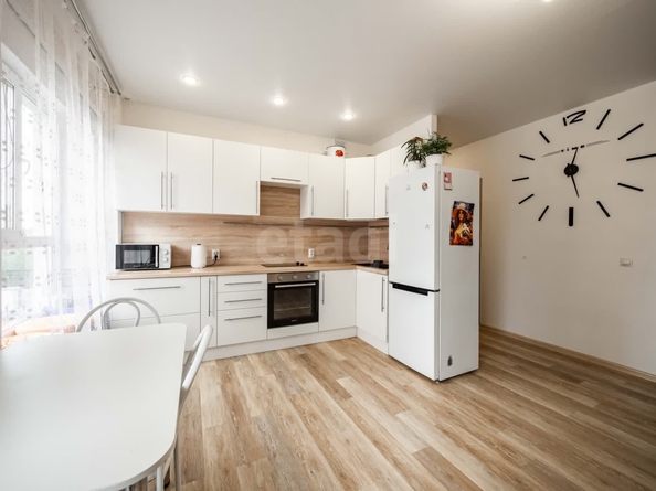 
  Продается 2-комн. квартира 58.6 м², в ЖК Поколение, дом 1. Фото 2.