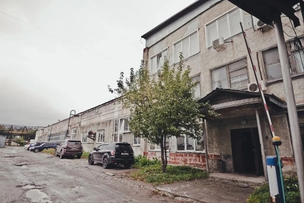 
  Сдается склад 700 м². Фото 1.