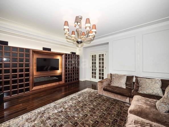 
  Продается 4-комн. квартира 184 м². Фото 3.