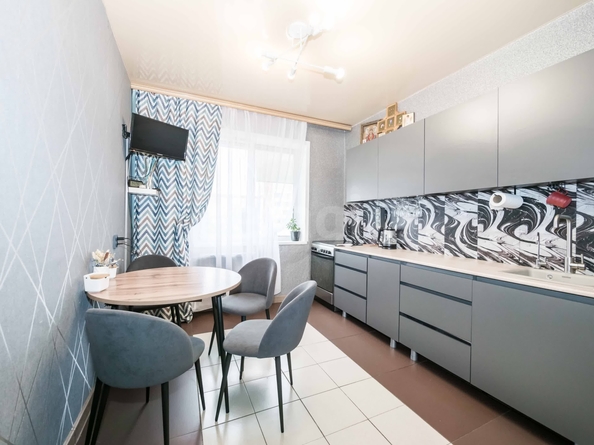
  Продается 3-комн. квартира 62.5 м². Фото 1.