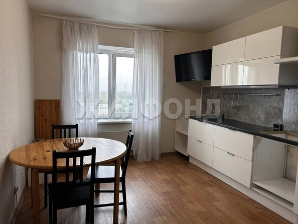 
  Продается 2-комн. квартира 67 м². Фото 2.