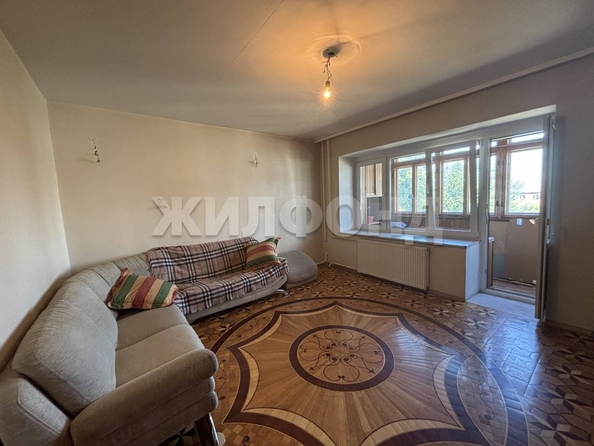 
  Продается 4-комн. квартира 114.4 м². Фото 1.