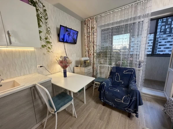 
  Продается студия 21.9 м², в МКР Чистая Слобода, дом 38. Фото 1.