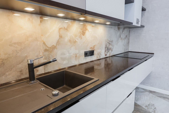
  Продается 2-комн. квартира 68 м², в ЖК Эрмитаж. Фото 1.