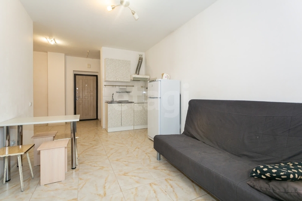 
  Продается 2-комн. квартира 44 м², в ЖК Радужный каскад, б/с 19. Фото 2.