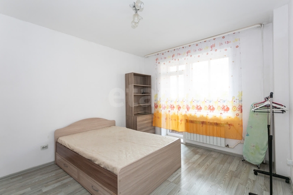 
  Продается 2-комн. квартира 44 м², в ЖК Радужный каскад, б/с 19. Фото 4.