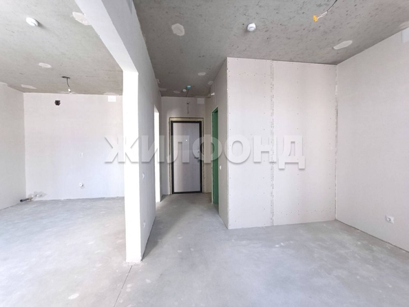 
  Продается 2-комн. квартира 37.3 м², в ЖК Азимут, дом 4. Фото 5.