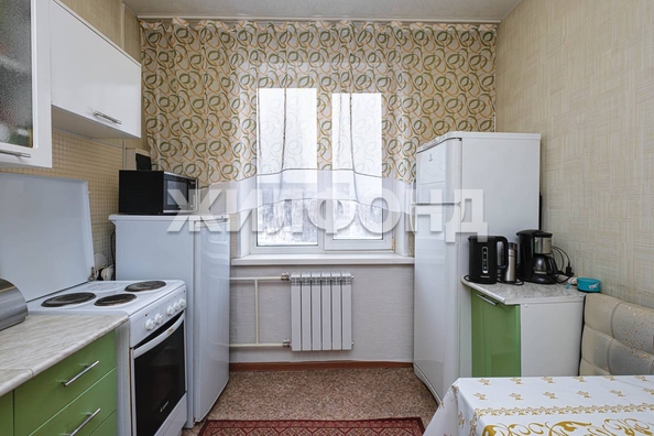 
  Продается 4-комн. квартира 77.4 м². Фото 1.