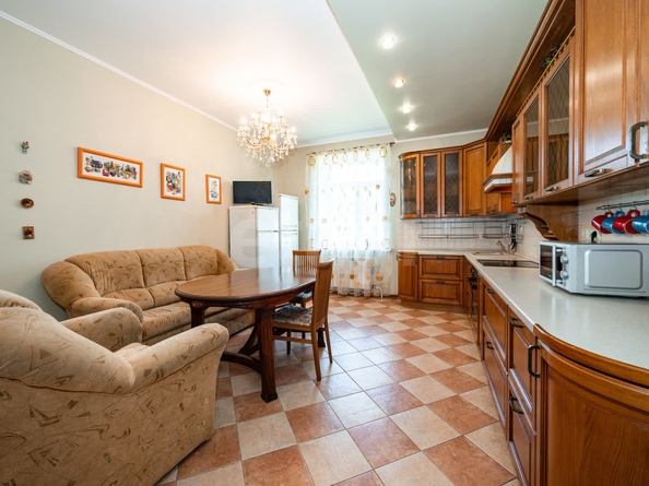 
  Продается дом 380 м². Фото 3.
