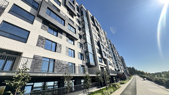 
  Продается 3-комн. квартира 109 м², в ЖК Флора и Фауна, дом 12а. Фото 1.