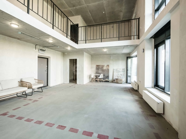 
  Продается 4-комн. квартира 170.24 м², в ЖК Заельцовский. Фото 2.