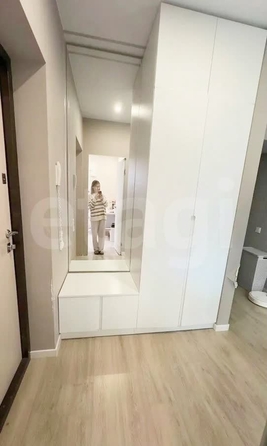 
  Продается 2-комн. квартира 56 м², в ЖК Северная корона, 3 очередь, дом 2. Фото 8.