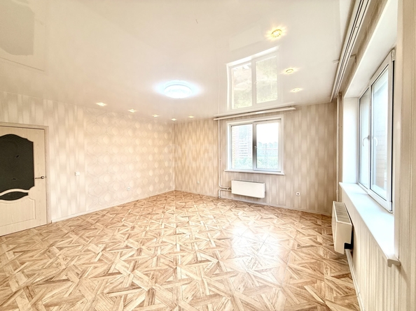 
  Продается 2-комн. квартира 70.8 м². Фото 2.