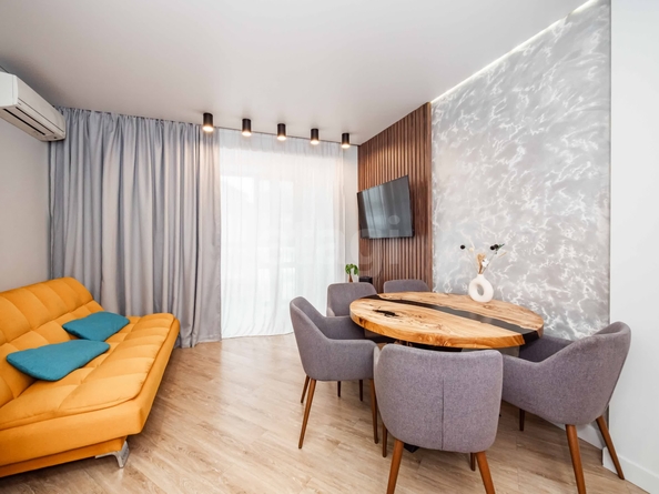 
  Продается 3-комн. квартира 56.9 м². Фото 2.