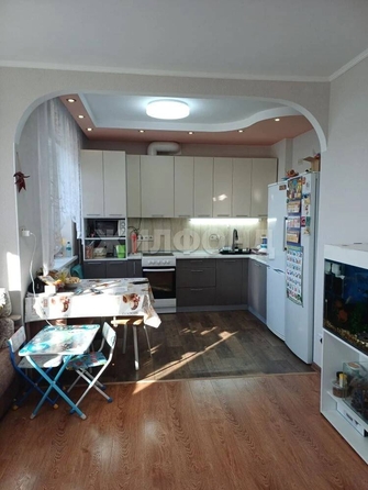 
  Продается 4-комн. квартира 108.8 м². Фото 1.