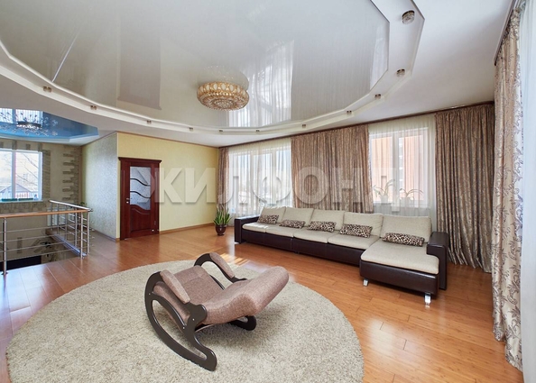 
  Продается дом 290 м². Фото 2.