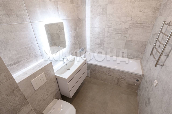 
  Продается 2-комн. квартира 50.1 м², в ЖК Аквамарин, дом 3. Фото 4.