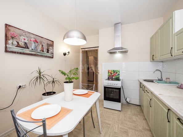
  Продается 2-комн. квартира 62.5 м², в ЖК 25 лет октября, дом 1. Фото 13.