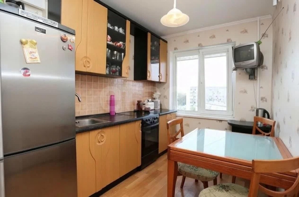 
  Продается 3-комн. квартира 62 м². Фото 1.