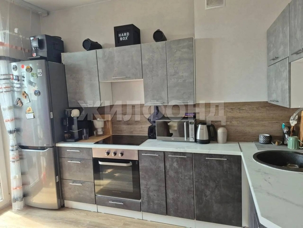 
  Продается 1-комн. квартира 33 м², в ЖК Дом на лежена. Фото 2.