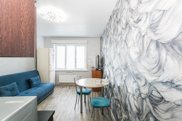
  Продается 2-комн. квартира 38.5 м², в ЖК Семейный квартал, дом 1. Фото 8.