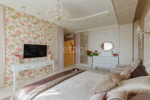 
  Продается 4-комн. квартира 175.3 м². Фото 24.