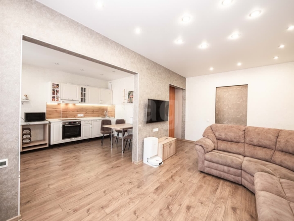 
  Продается 3-комн. квартира 86 м², в ЖК Революция. Фото 2.