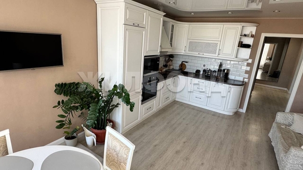 
  Продается 2-комн. квартира 70 м². Фото 3.