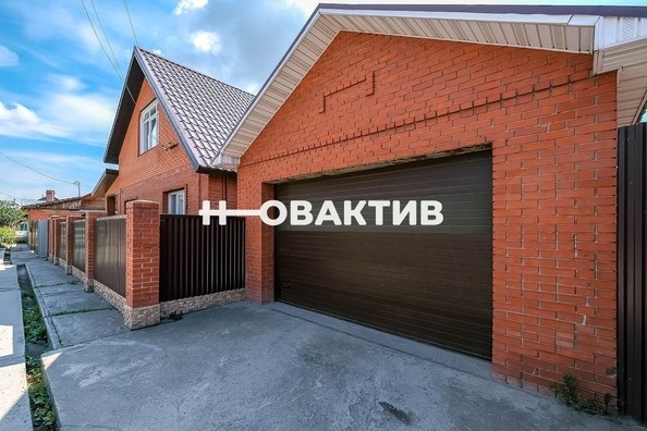 
   Продам дом, 275 м², Новосибирск

. Фото 2.