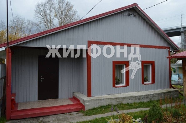 
   Продам дом, 67.6 м², Новосибирск

. Фото 1.