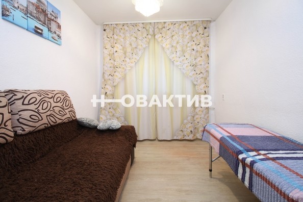 
   Продам 3-комнатную, 56.5 м², 2-й Пархоменко пер, 11

. Фото 1.