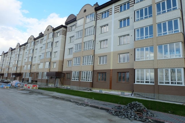 
   Продам 2-комнатную, 49.7 м², Фламинго ул, 13

. Фото 7.