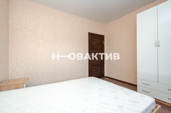 
   Продам 1-комнатную, 33 м², Василия Клевцова ул, 1

. Фото 8.