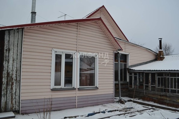 
   Продам дом, 66.2 м², Новосибирск

. Фото 6.