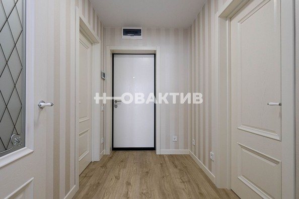 
   Продам 1-комнатную, 45.5 м², Большевистская ул, 100

. Фото 12.