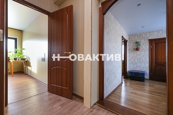
   Продам коттедж, 255 м², Новосибирск

. Фото 14.