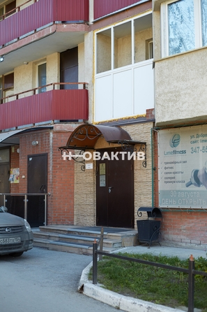 
   Продам помещение свободного назначения, 283 м², Добролюбова ул, 152/1

. Фото 4.